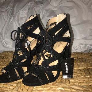 Express heels